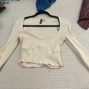 Long sleeve crop top